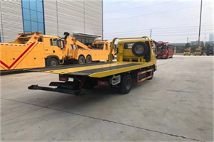 清水河非事故拖车